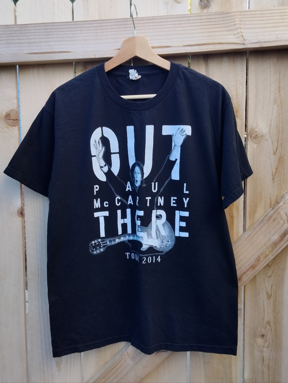 Paul McCartney Out There Tour 2014 Black Graphic T-shirt Tee Cotton Size Large